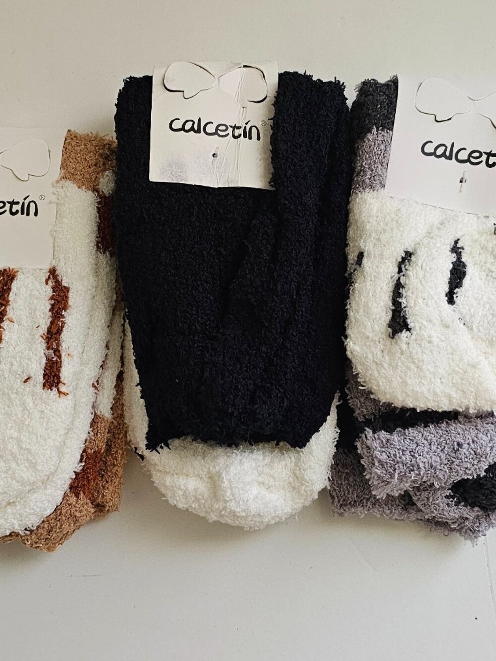 Women's 3 pack Fuzzy Crew Novelty Socks Size 4-9 NWT